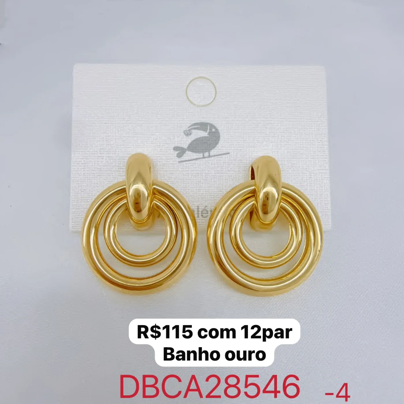 brincos redondos com três argolas lisas